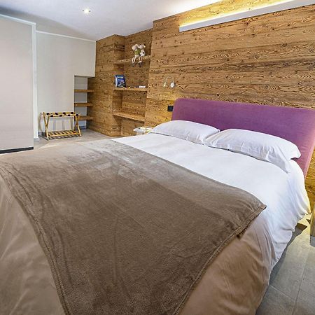 Fenat Aparthotel Introd Kültér fotó