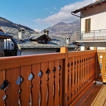 Fenat Aparthotel Introd Kültér fotó